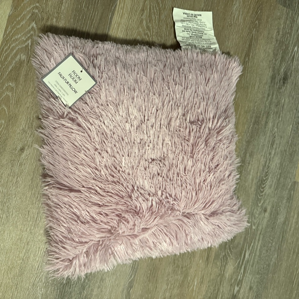 Faux fur pillow